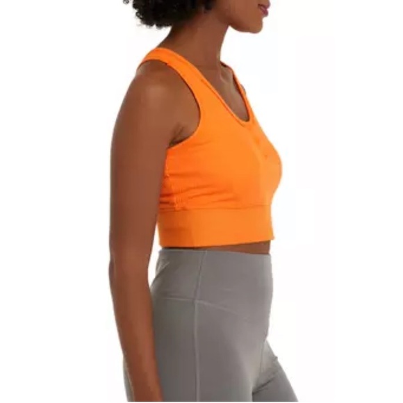 NWT. $36R Body & Sol Henley Crop Tank. Size M - Picture 3 of 7